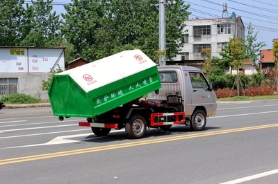 垃圾車與車輛物流 城市環(huán)衛(wèi)系統(tǒng)的核心運(yùn)作